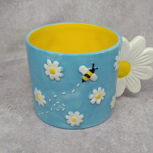 Bee Daisy Flower Mug Blue Yellow Ceramic Cup 3D Handle Springe Coffee Tea - Picture 2 of 5